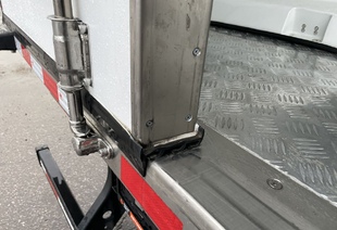 SDAC K12 (11,4т) РЕФРИЖЕРАТОР ХОУ FRIDGE FG 5000h 6,4×2,6×2,5м